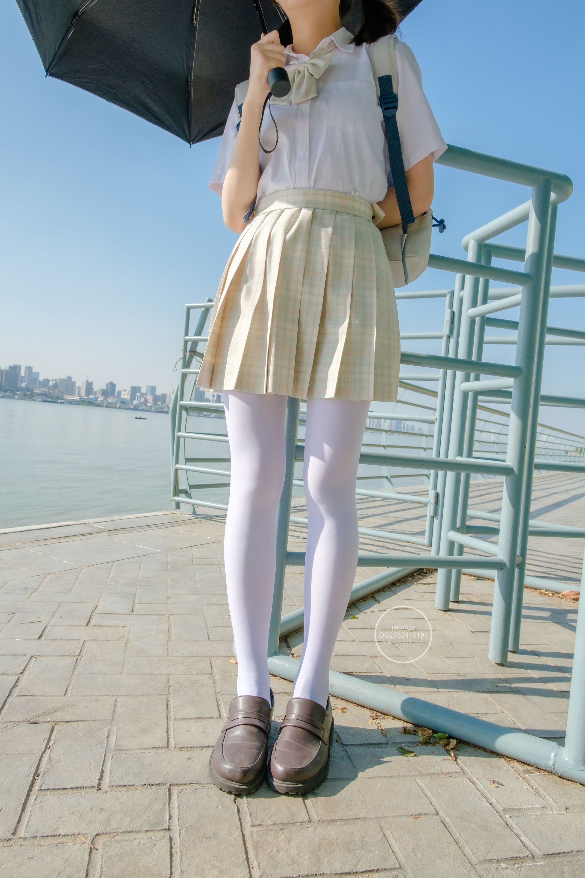森萝财团 - NO.040 写真 有料 海边JK制服白丝 [95P]-XikXak